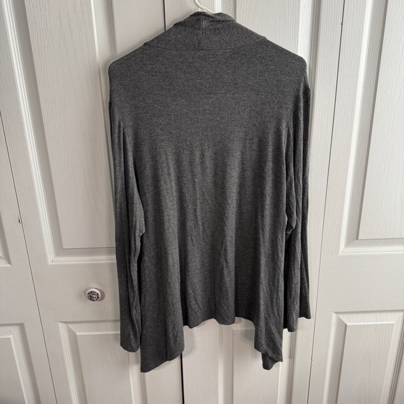 Front of Closet gray long sleeve open front cardigan size 3XL - Picture 5 of 5